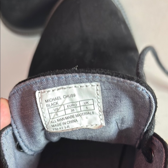 Tommy Hilfiger Black Chukka Boots with Suede Finish - Picture 6 of 8